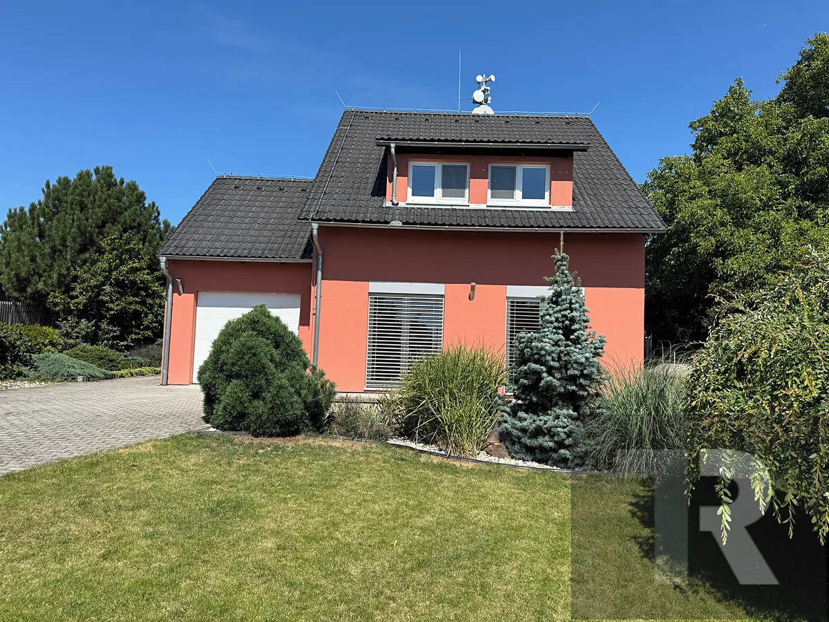 Prodej rodinného domu 147 m², pozemek 1050 m²